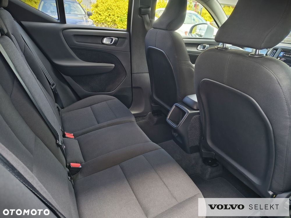 Volvo XC 40 - 24