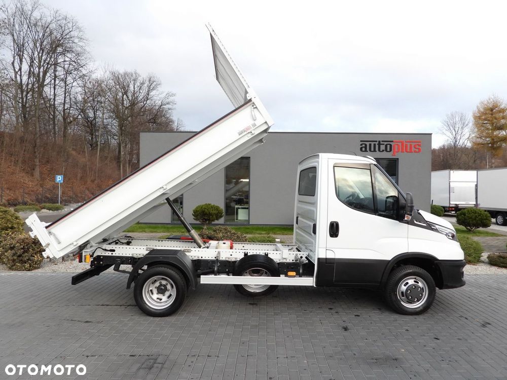 Iveco DAILY 35C18 TEMPOMAT LEDY AUTOMAT HI-MATIC BLIŹNIACZE KOŁA KLIMATYZACJA  180KM - 8