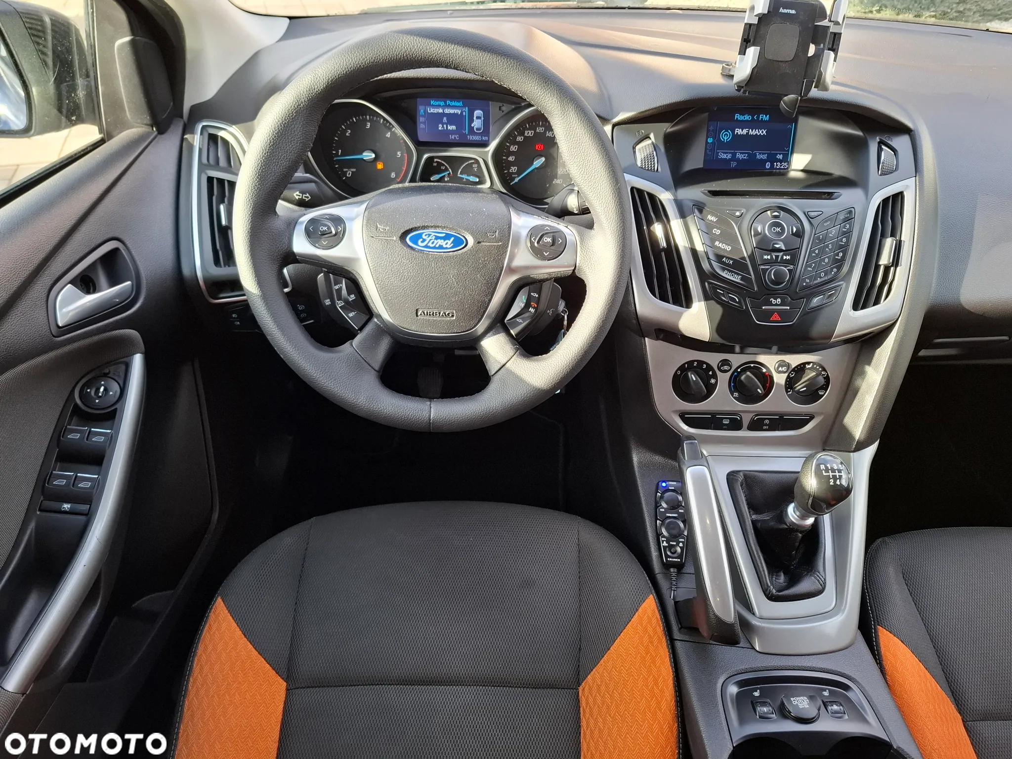 Ford Focus Turnier 1.6 TDCi DPF Champions Edition - 32