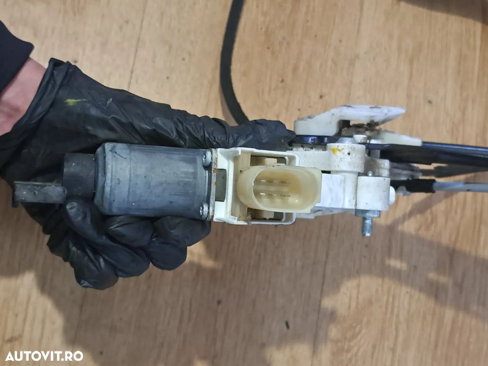 Macara geam dreapta fata completa cu motoras Original BMW X1 E84 - 8
