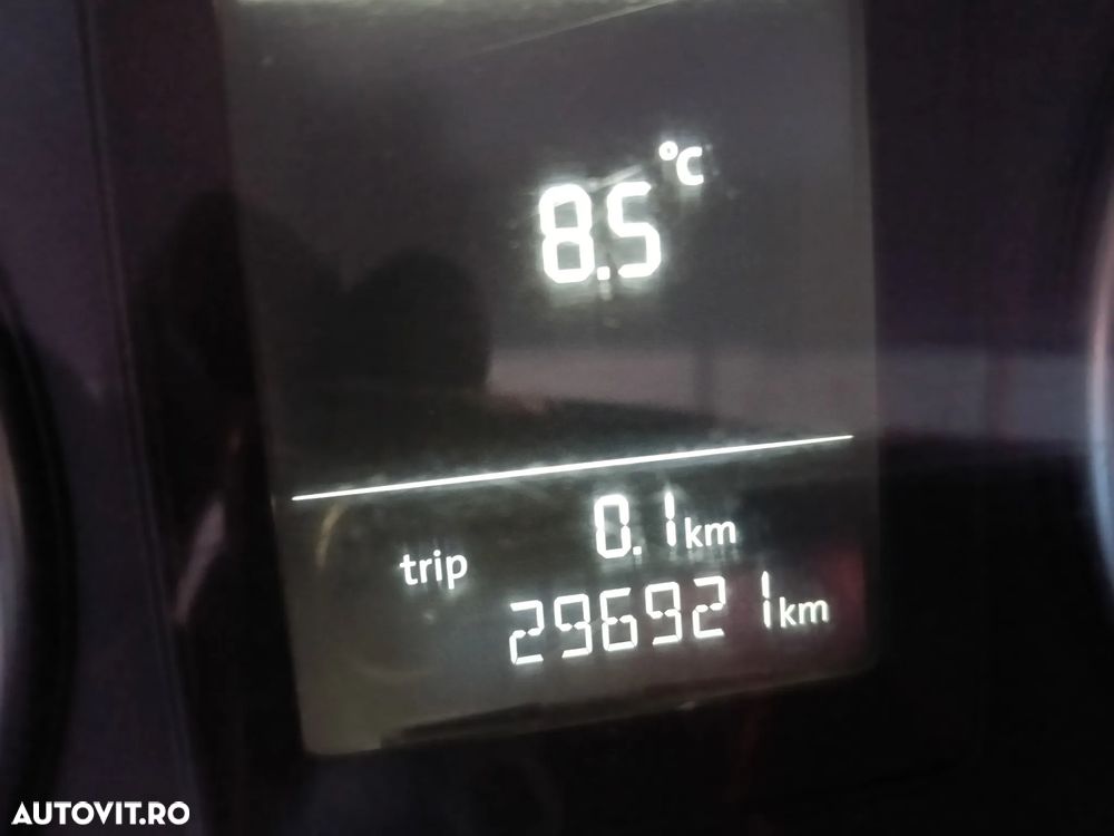 Volkswagen Caddy 1.6 TDI Comfortline - 12