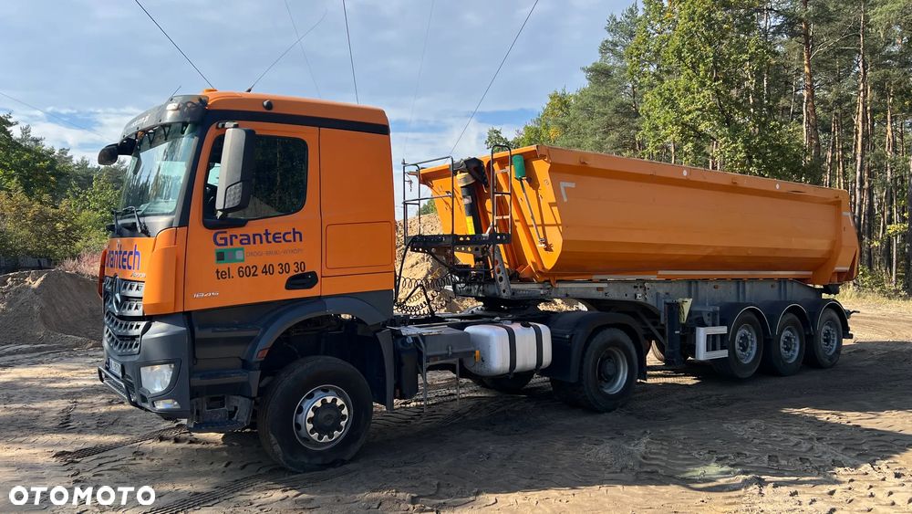Mercedes-Benz Arocs - 1