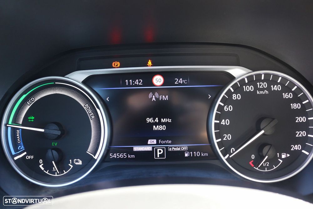 Nissan Juke 1.6 Hybrid Tekna - 28