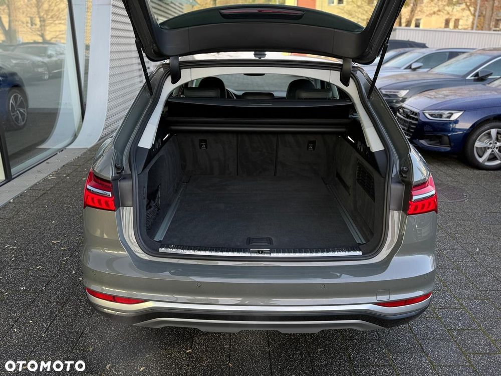 Audi A6 Allroad - 31