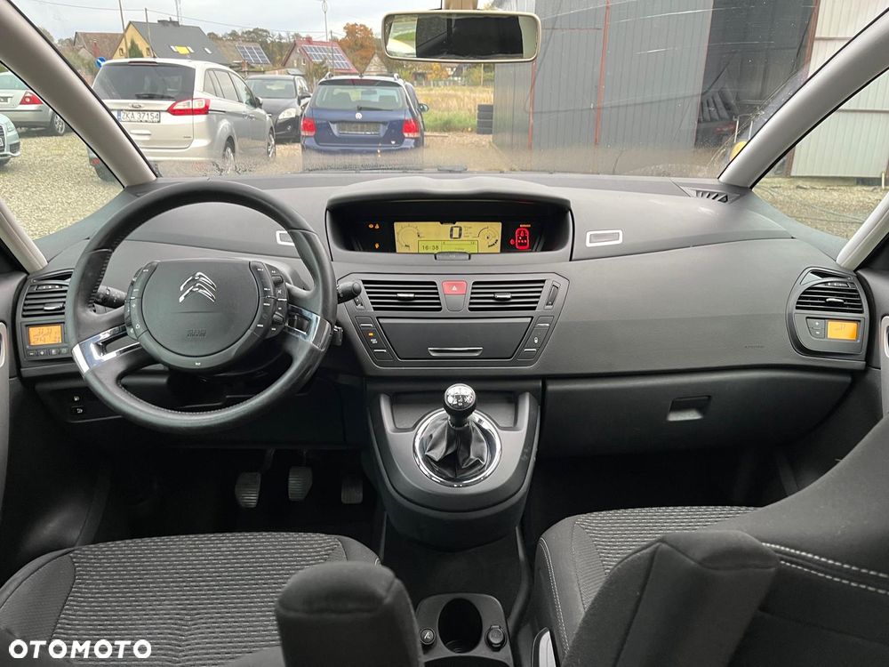 Citroën C4 Picasso 1.6 VTi Attraction - 8