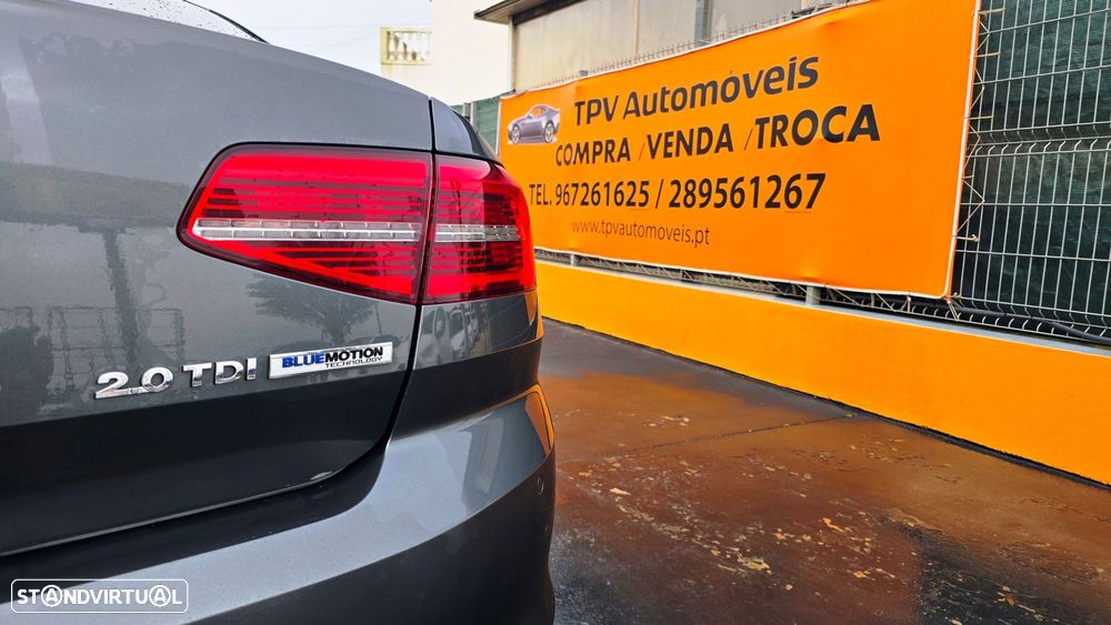 VW Passat 2.0 TDI Highline - 18