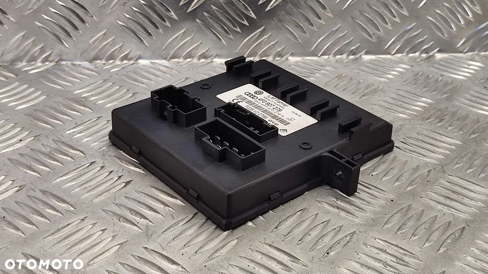 AUDI Q7 4L 05-15R STEROWNIK MODUL SWIATEL KOMFORTU 4F0907279 4F0907279N - 3