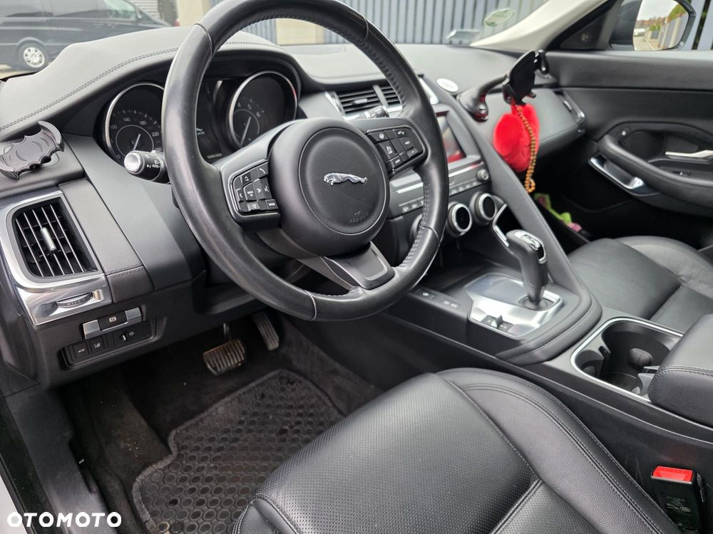 Jaguar E-Pace 2.0 i4P AWD - 21