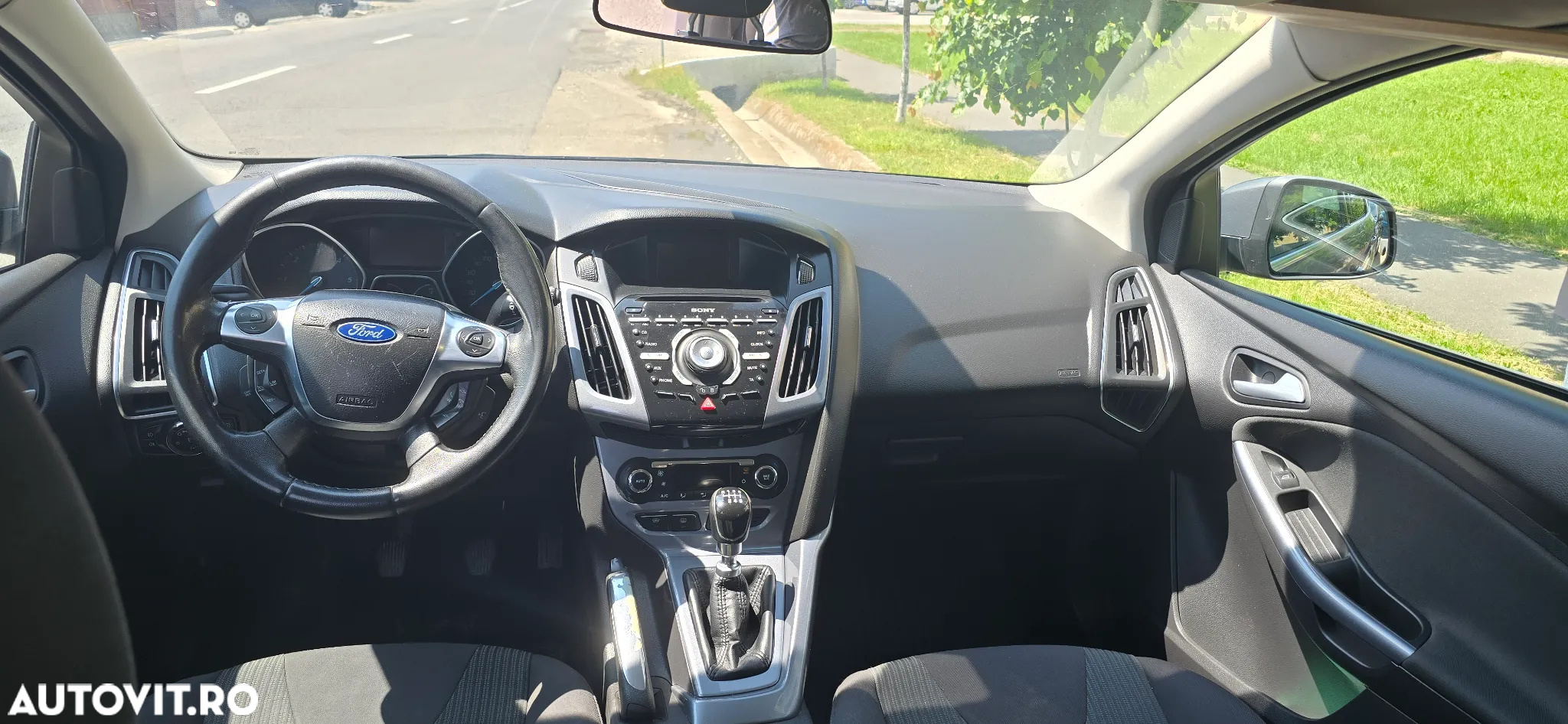Ford Focus 2.0 TDCI DPF Titanium - 8