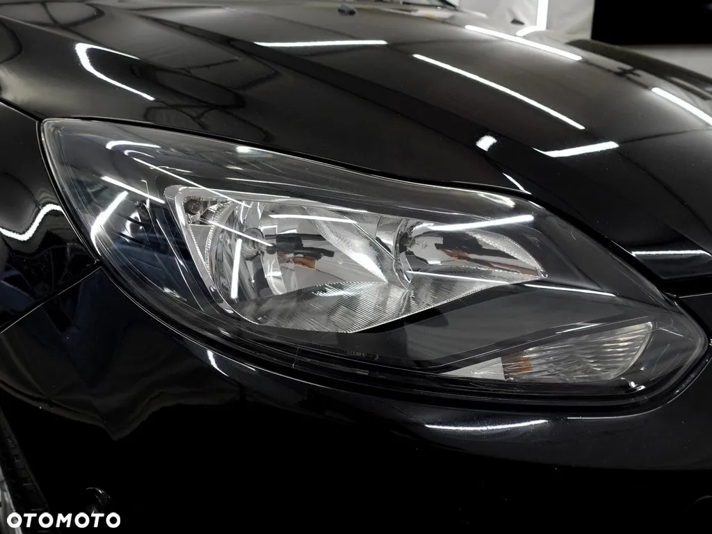 Ford Focus 1.6 EcoBoost Titanium - 29