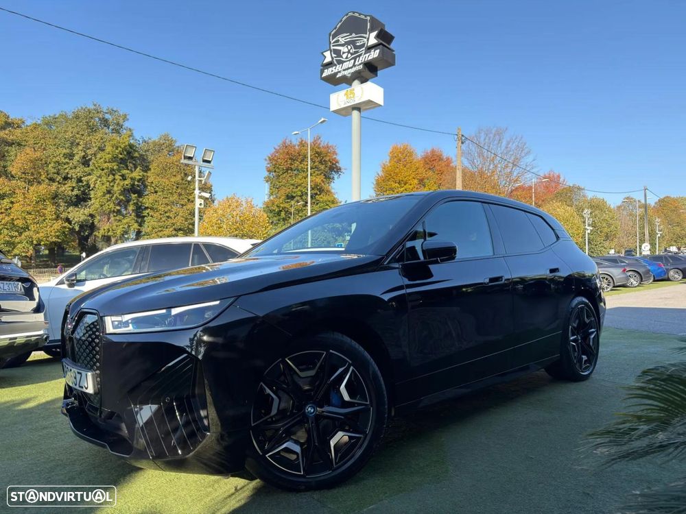 BMW iX