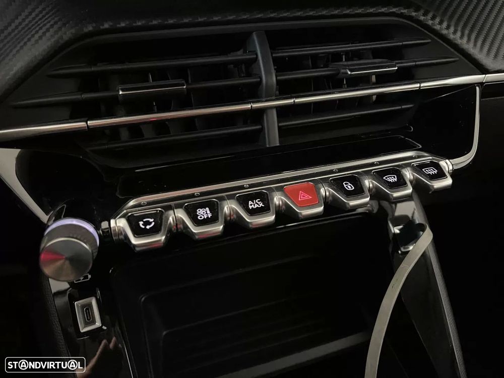 Peugeot e-2008 50 kWh Active Pack - 28