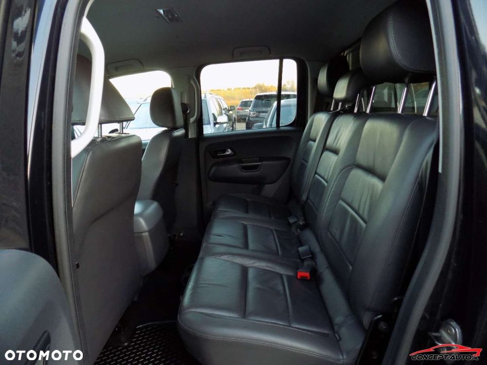 Volkswagen Amarok - 24