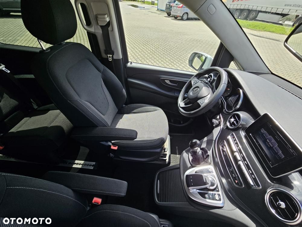Mercedes-Benz Klasa V 220 CDI (d³ugi) - 18