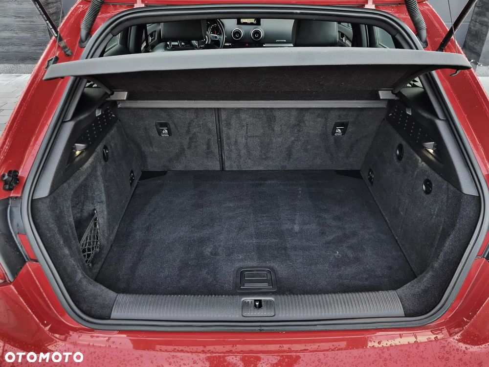 Audi A3 Sportback 2.0 TDI (clean diesel) quattro S tronic S line Sportpaket - 23