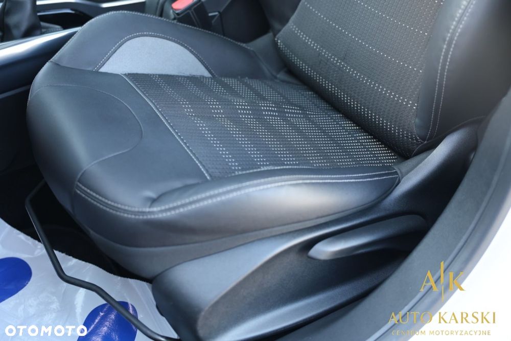 Peugeot 2008 - 31