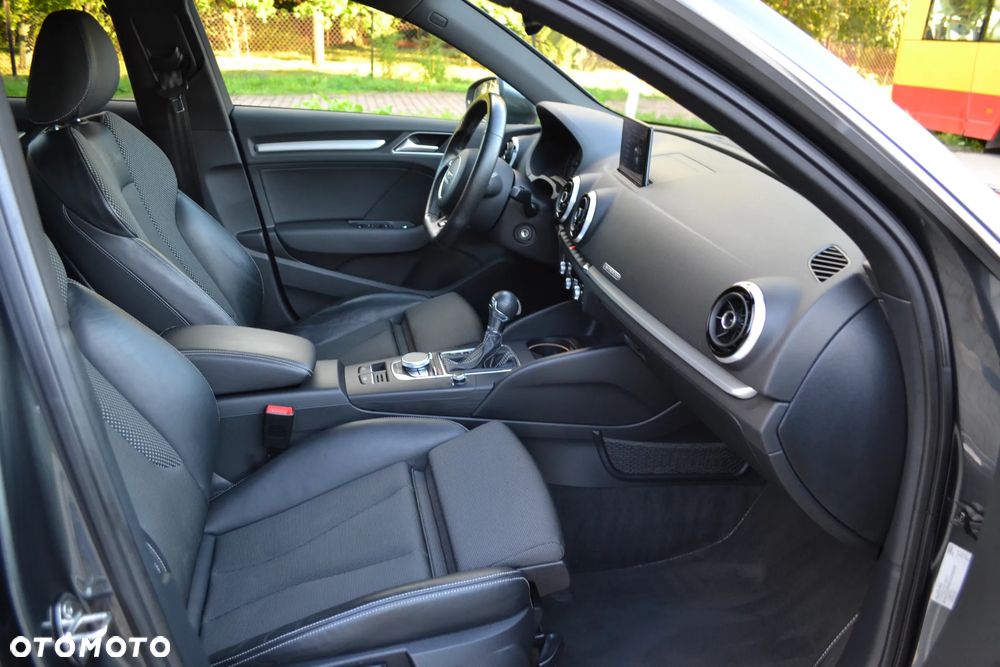 Audi A3 Sportback 2.0 TDI (clean diesel) quattro S tronic S line Sportpaket - 21