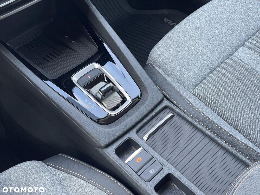 Skoda Octavia 1.5 TSI mHEV Selection DSG - 33