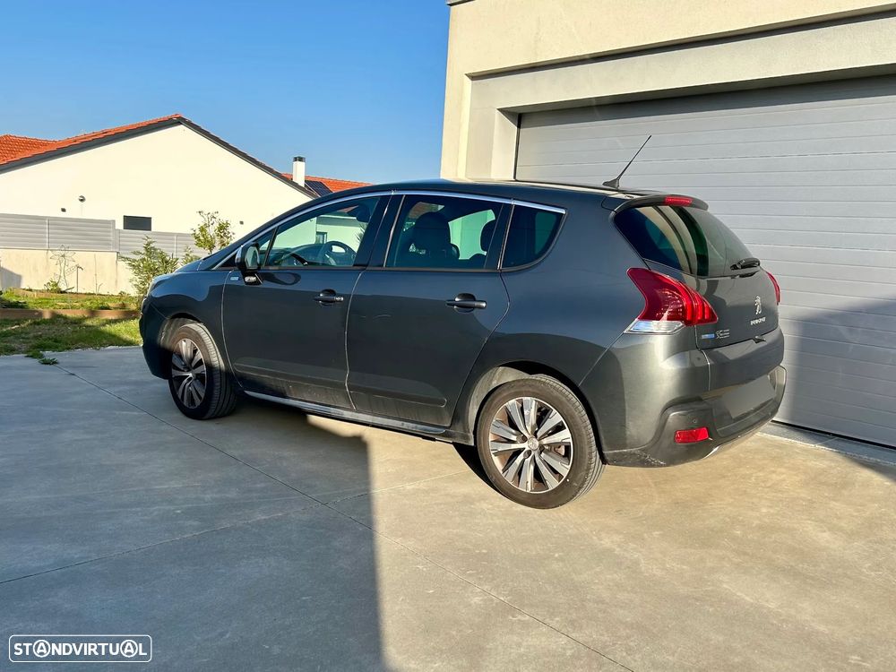 Peugeot 3008 - 18
