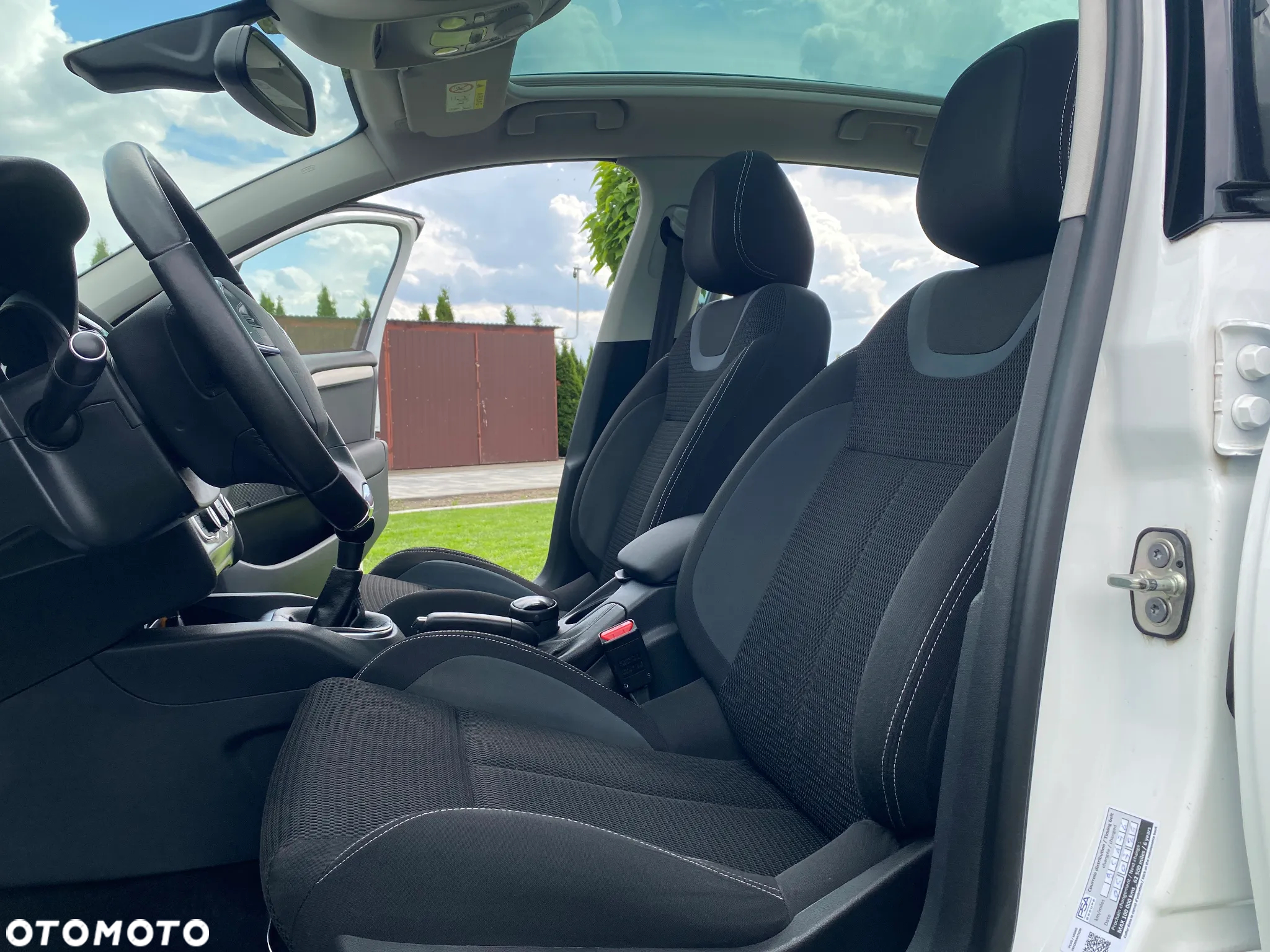 Citroën C4 1.2 PureTech Feel - 21