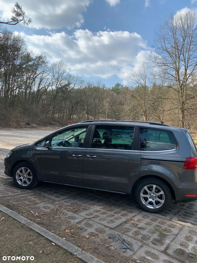 Volkswagen Sharan 2.0 TDI 4Motion BlueMotion Technology Comfortline - 20