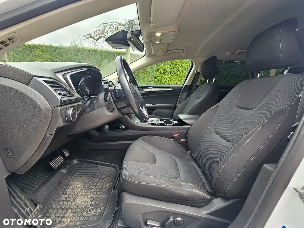 Ford Mondeo 2.0 TDCi Titanium 4WD PowerShift - 6