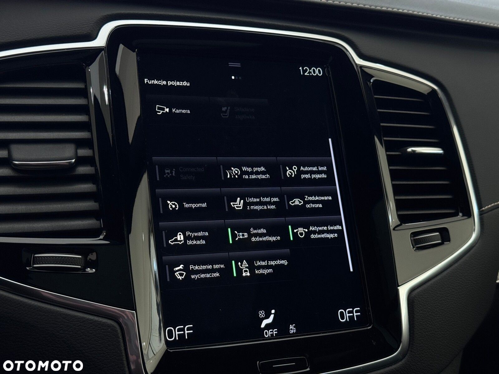 Volvo XC 90 - 35