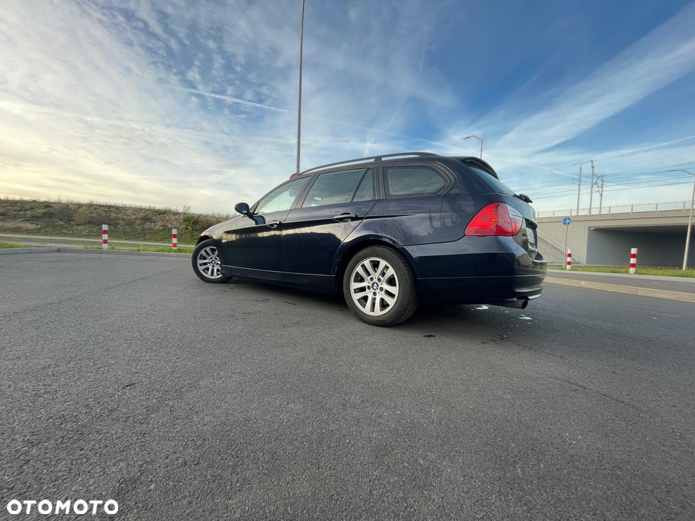 BMW Seria 3 - 14