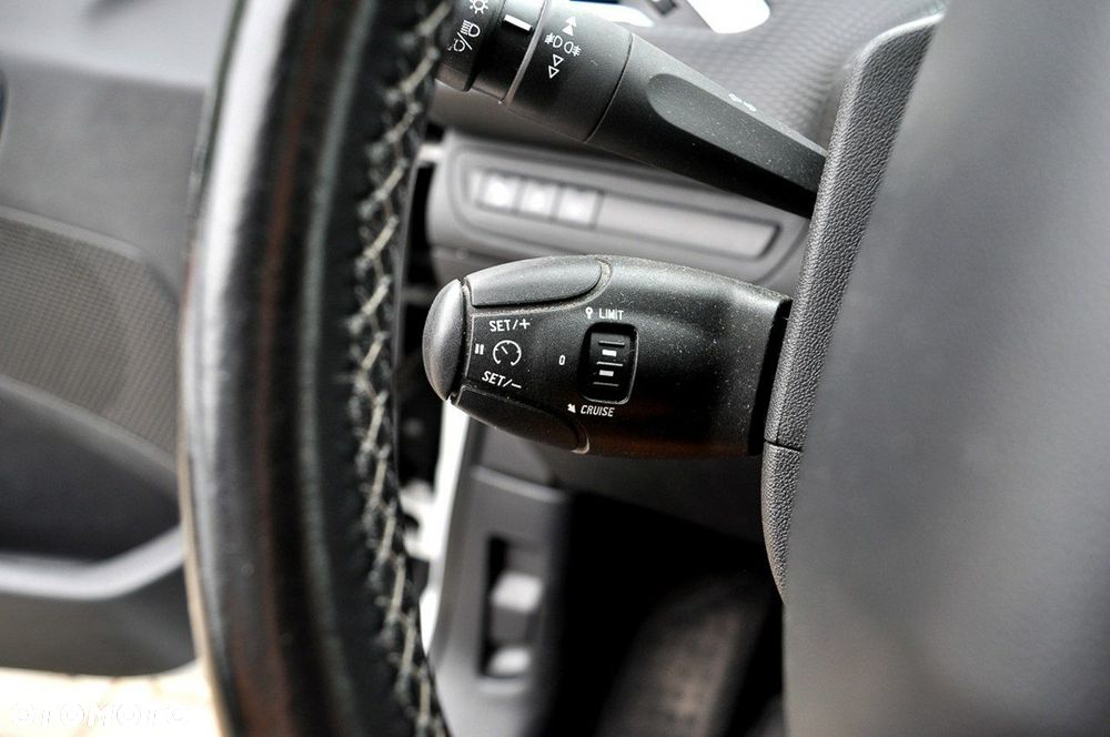 Peugeot 2008 PureTech 110 Stop&Start Business-Line - 13