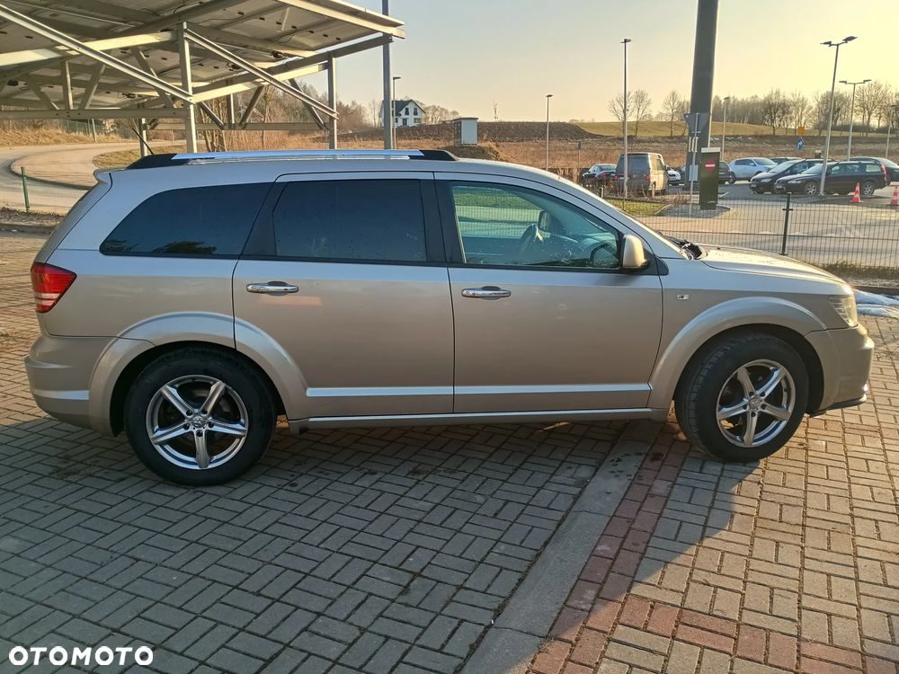 Dodge Journey - 5