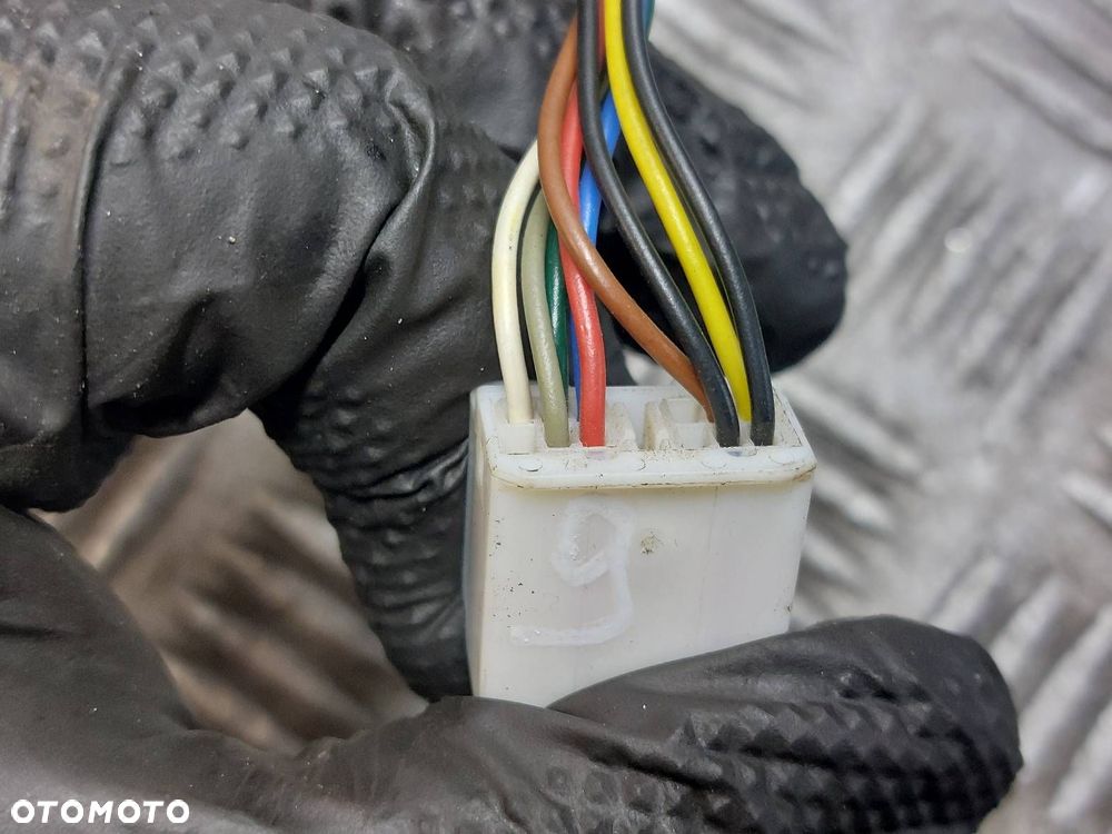 LUSTERKO PRAWE ELEKTRYCZNE TOYOTA AVENSIS T25 2.0 D4D 8S6 9 PIN EU - 8