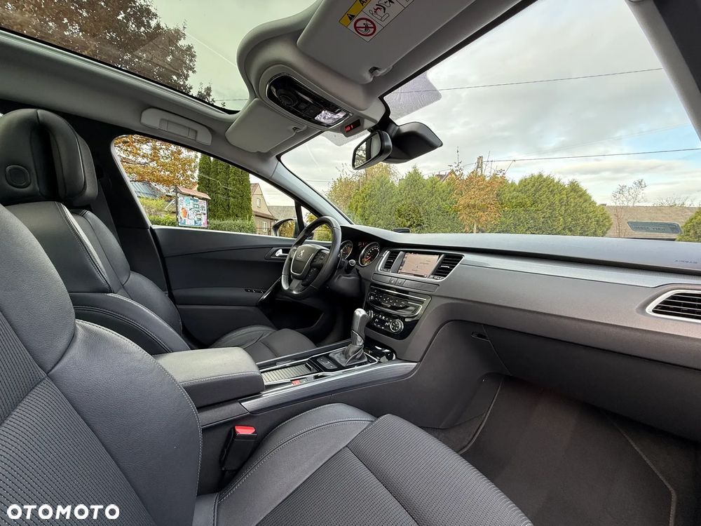 Peugeot 508 SW BlueHDi FAP 180 Automatik Stop&Start Allure - 26