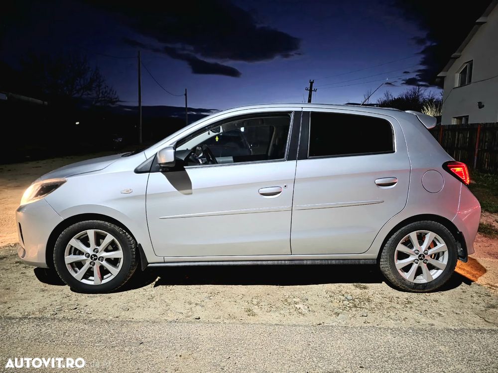 Mitsubishi Space Star 1.2 2WD CVT Intense - 19