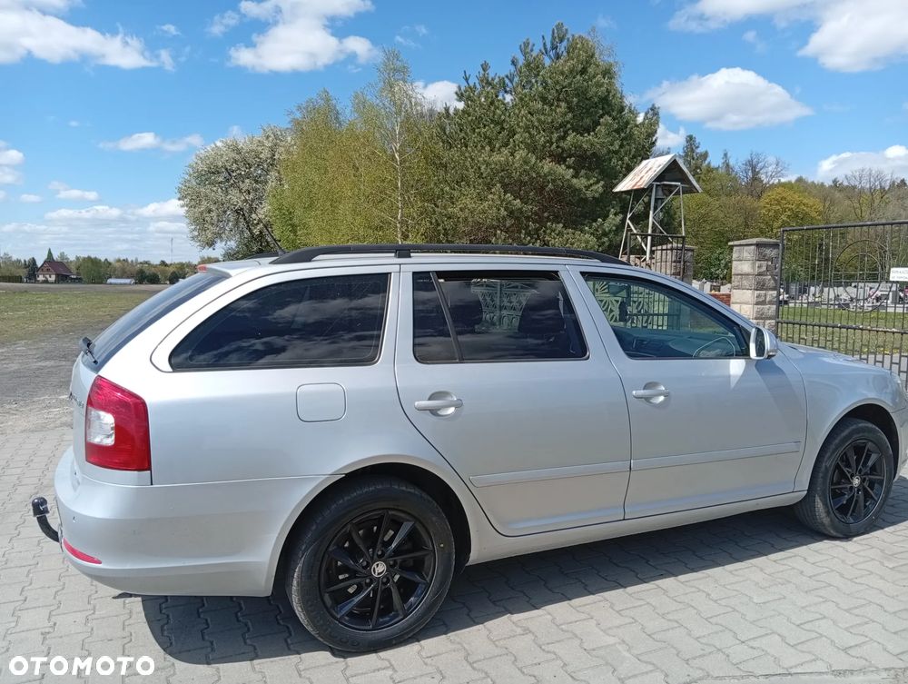 Skoda Octavia 1.6 TDI 4x4 Ambition - 9