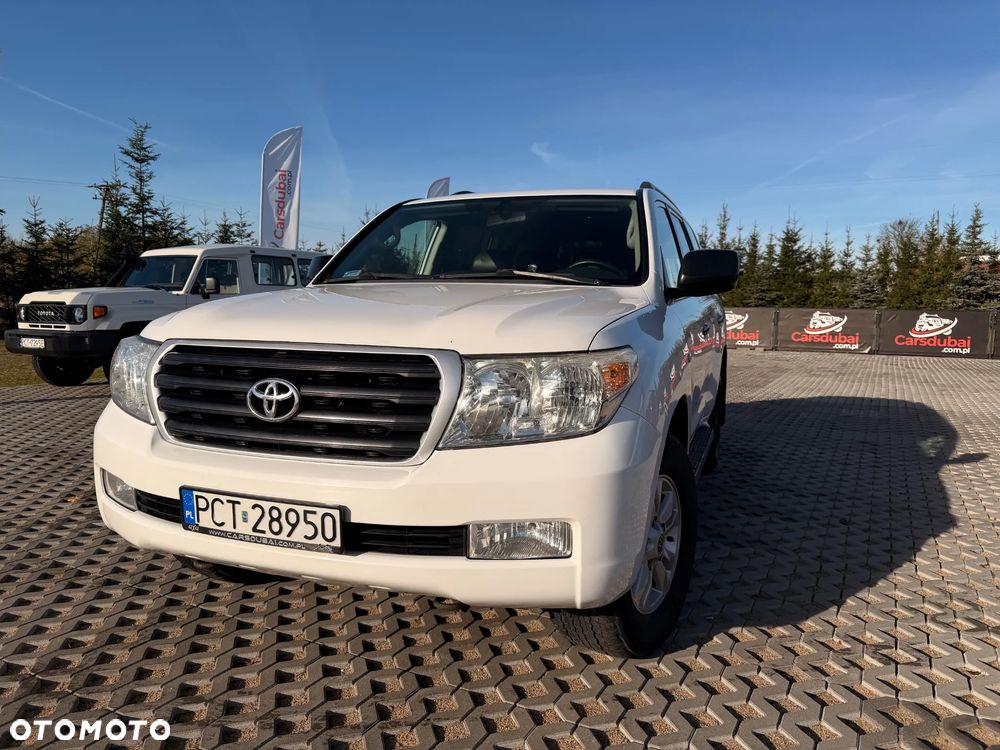 Toyota Land Cruiser - 2