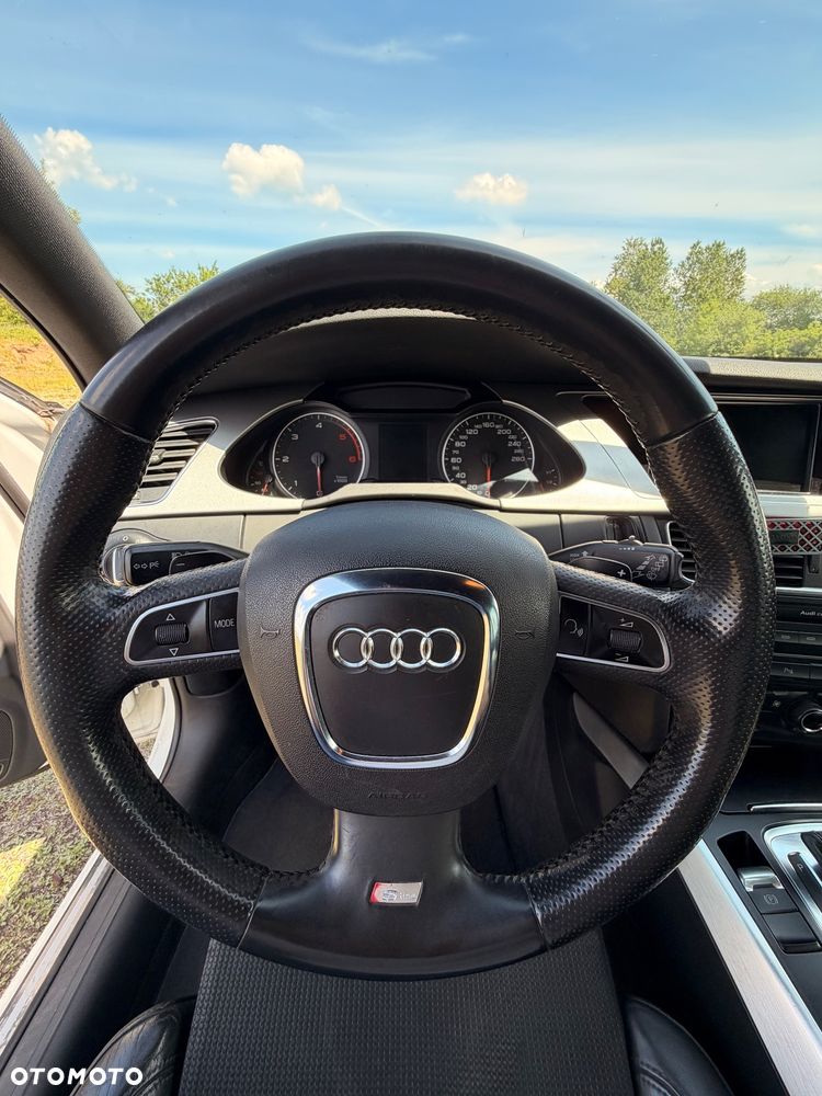 Audi A4 Avant 2.0 TDI Multitronic - 14