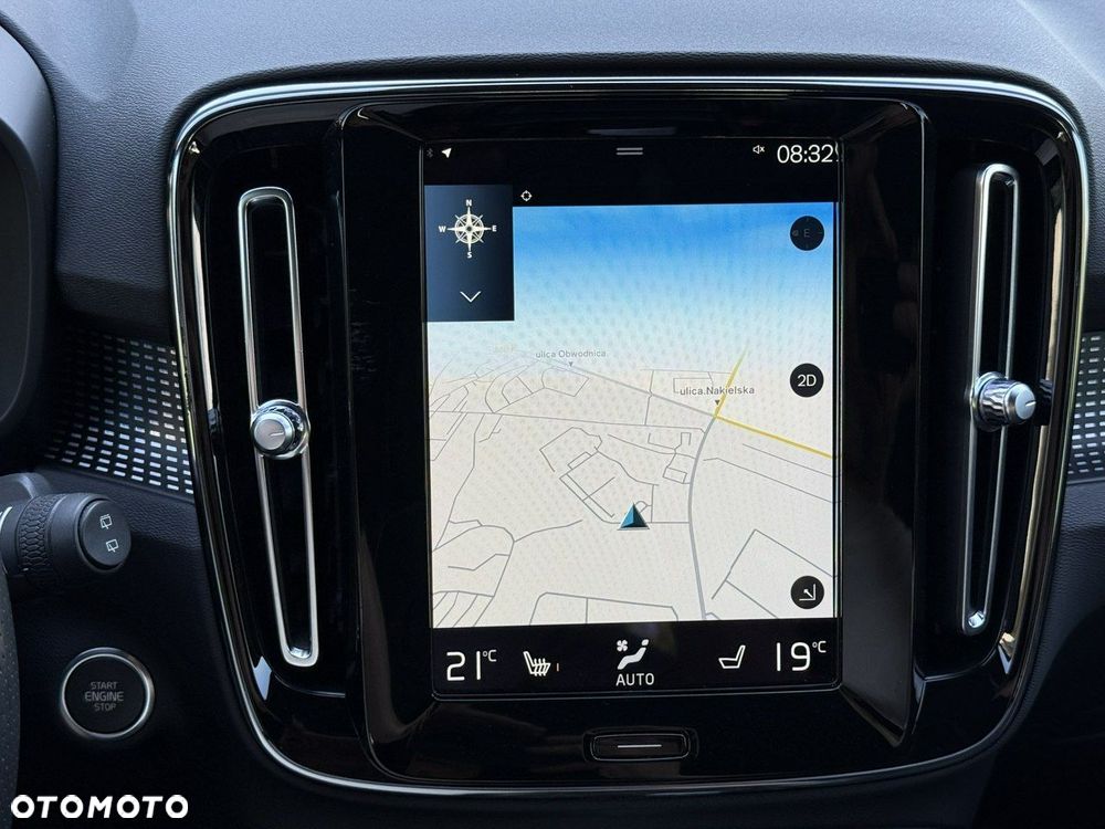 Volvo XC 40 B4 B Geartronic RDesign - 29