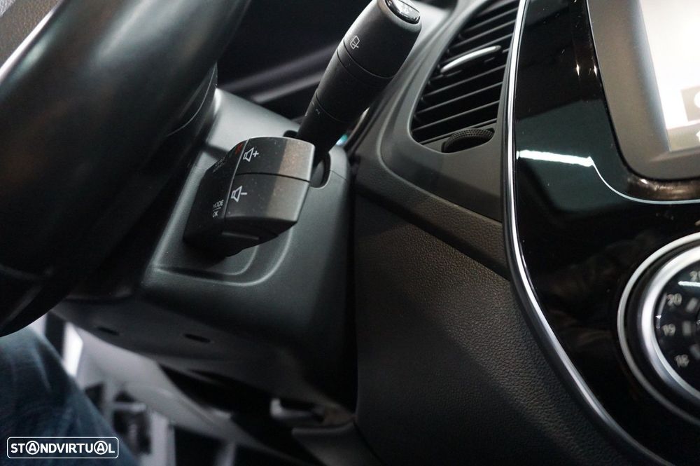 Renault Captur TCe 150 EDC GPF INTENS - 31