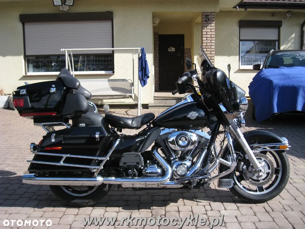 Harley-Davidson FLH Electra Glide - 2