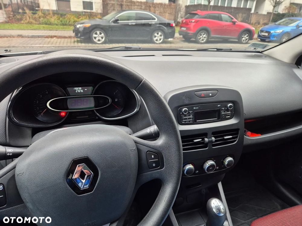 Renault Clio 1.5 dCi Life - 9
