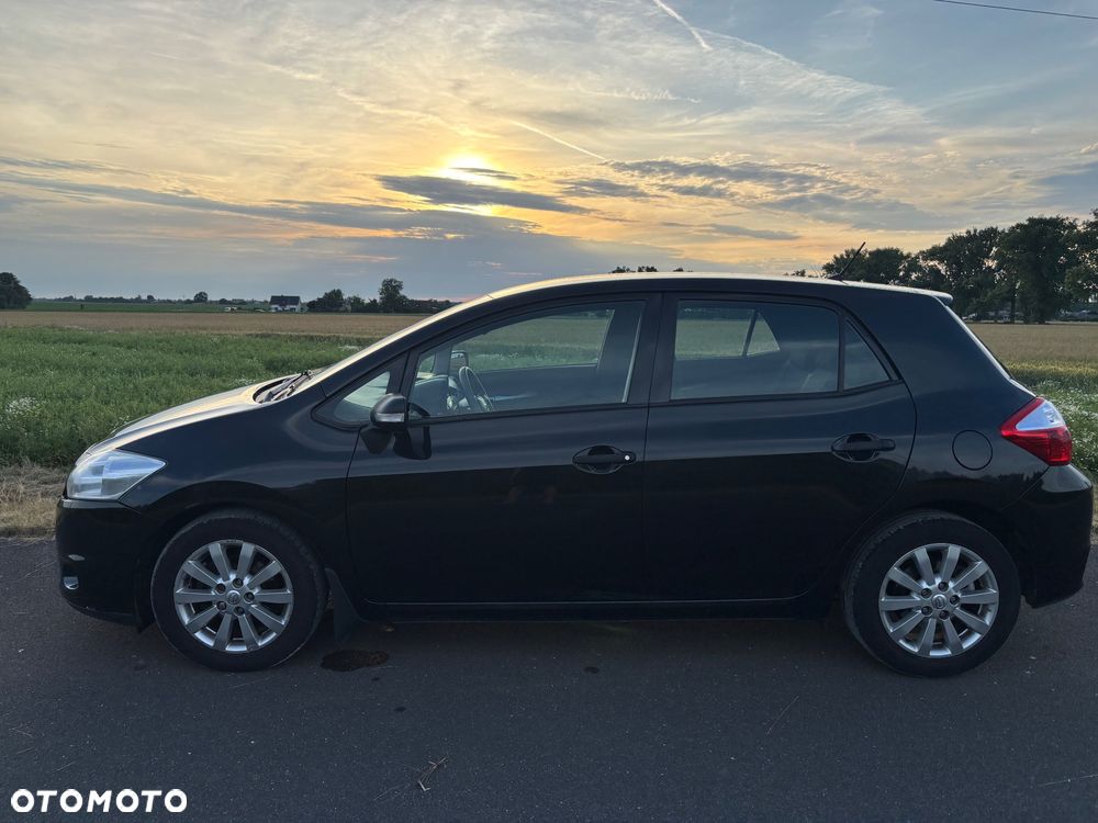 Toyota Auris 1.4 D-4D Luna - 7