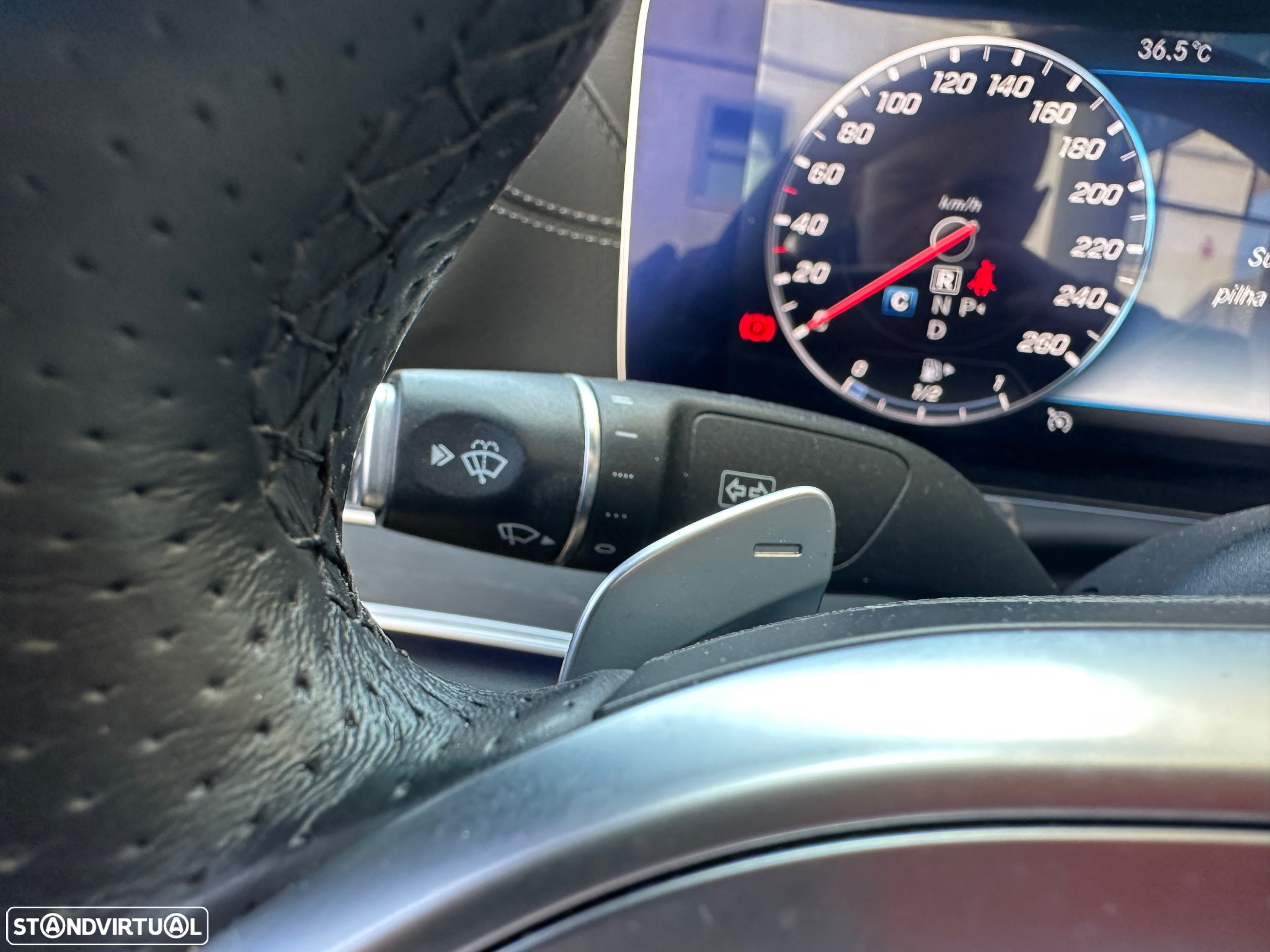 Mercedes-Benz E 220 d AMG Line - 26