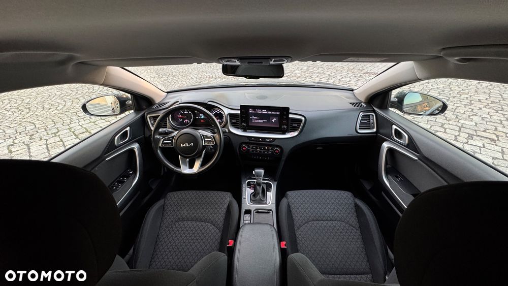 Kia Ceed - 14