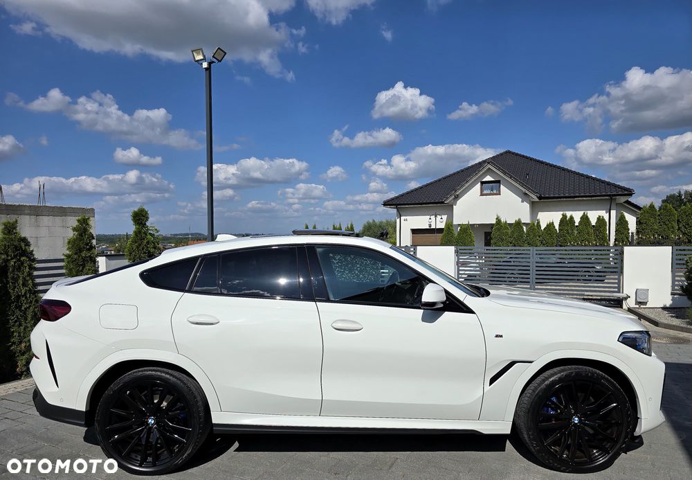 BMW X6 - 22