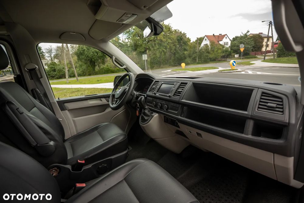Volkswagen Transporter L1H1 DSG - 21