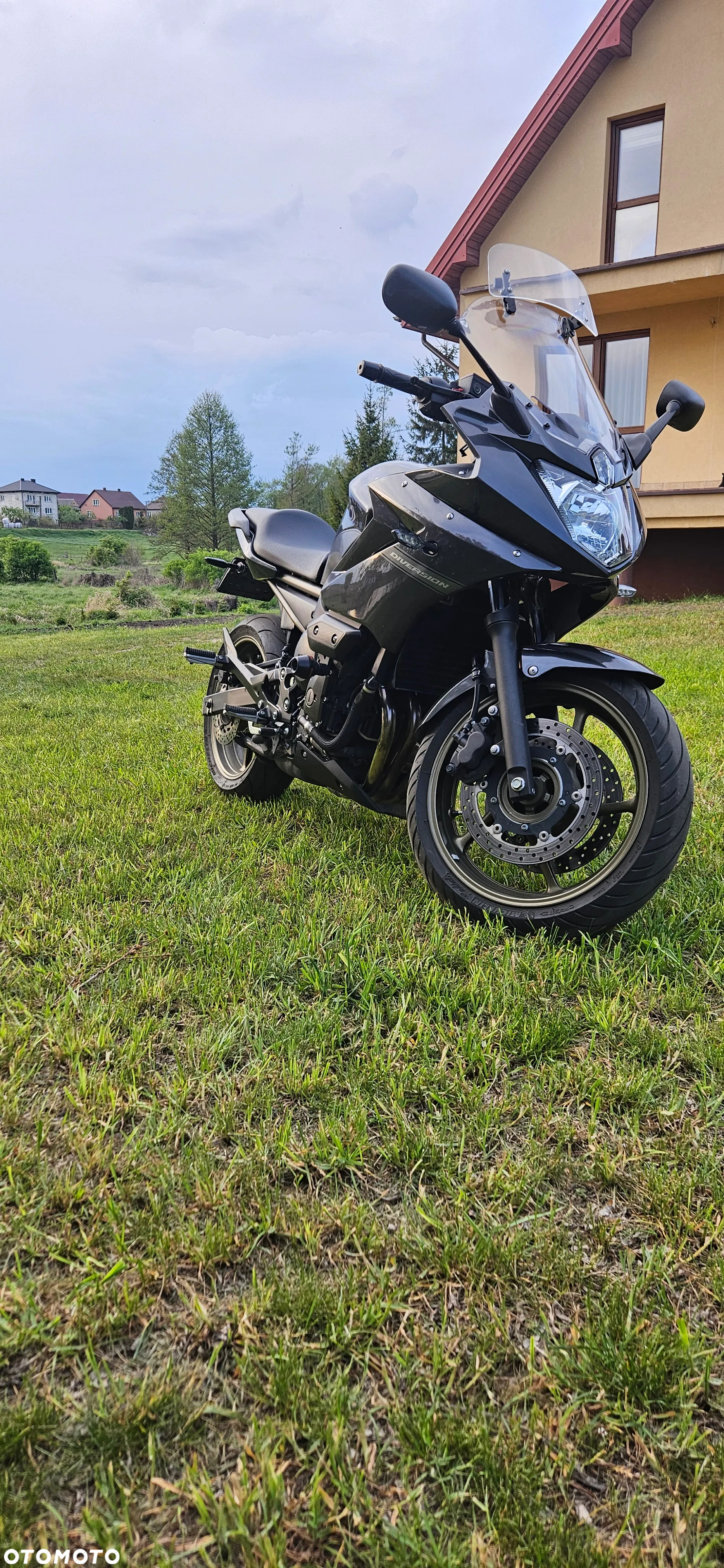 Yamaha XJ - 4
