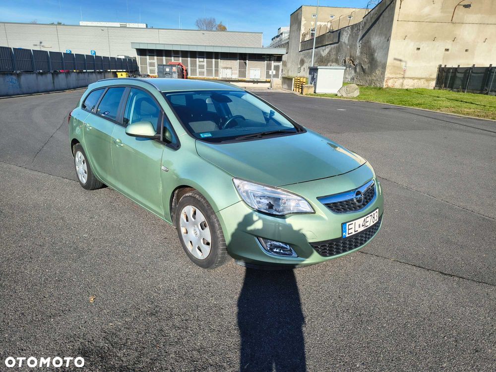Opel Astra - 1