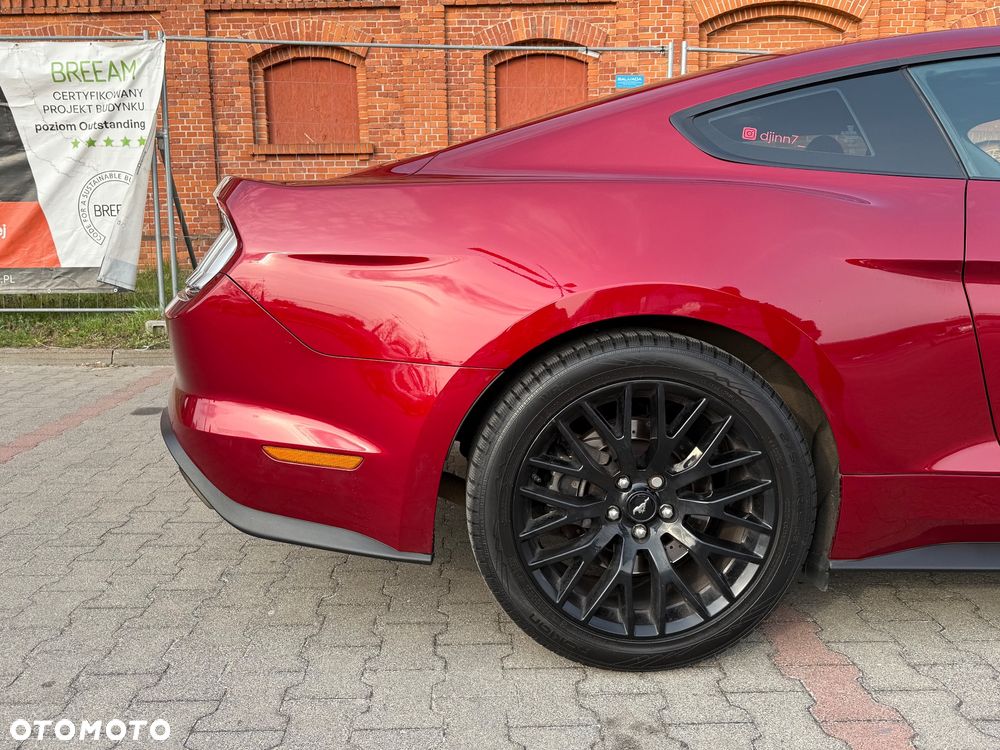 Ford Mustang - 7