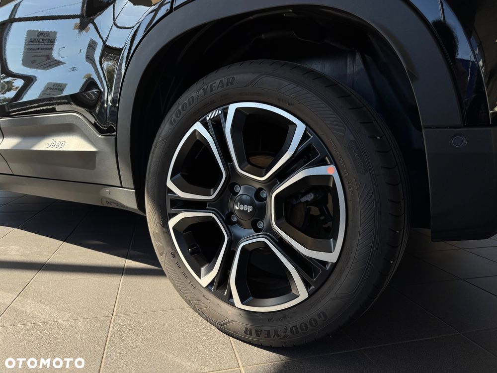 Jeep Avenger - 10