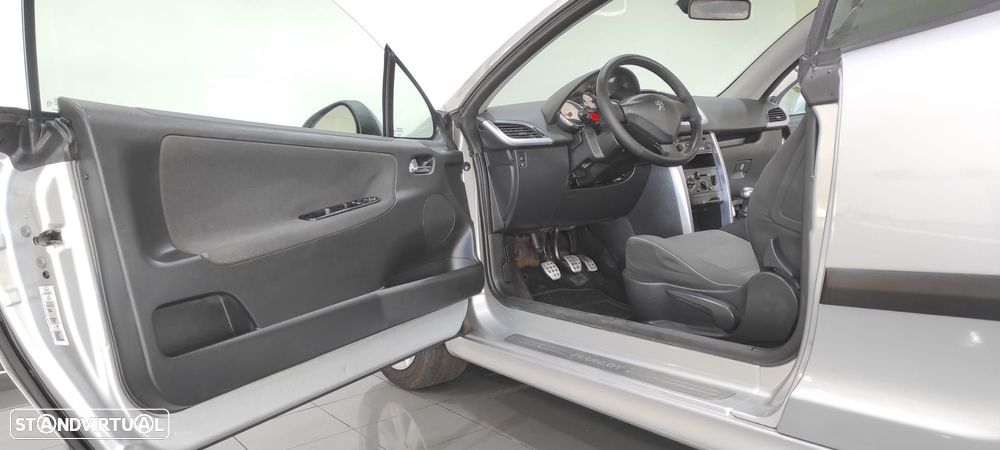 Peugeot 207 CC 1.6 16V - 15